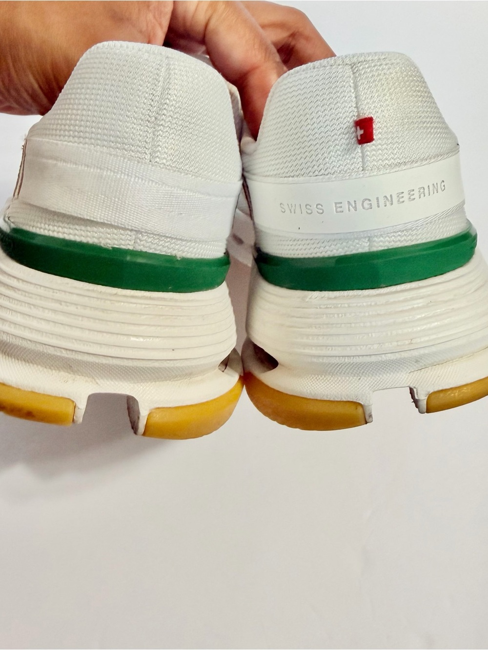 Frwd x Revolve On Cloud Cloudnova Form 2 (Revolve exclusive) white green sz 7 - Picture 6 of 9
